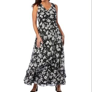 Jessica London Plus Size Black Brushed Floral Flyaway Maxi Dress Size 12W